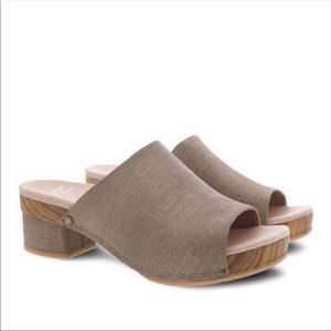 Dansko Maci Leather Block Heel Slides